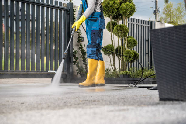 Best Post-Construction Pressure Washing  in Comstock Northwest, MI